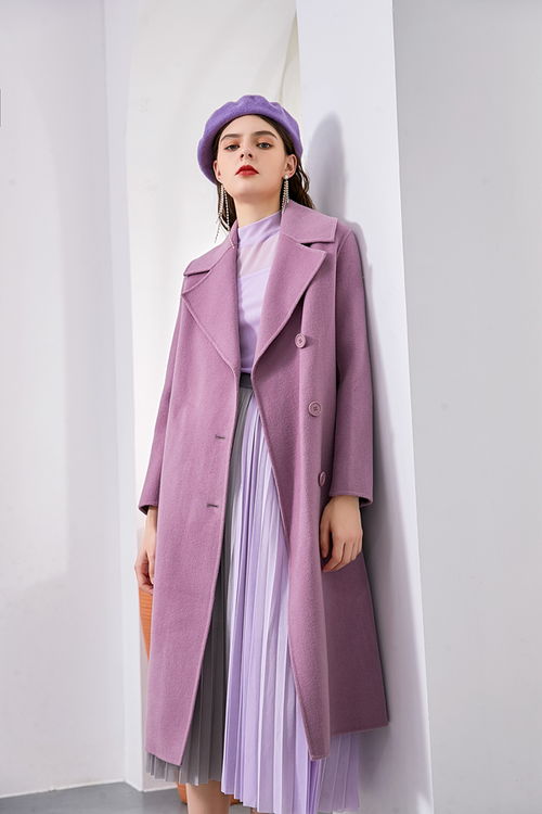 女裝加盟商機(jī)無限,服裝品牌環(huán)球社協(xié)助江蘇馬女士簽約艾麗哲把握行業(yè)風(fēng)口